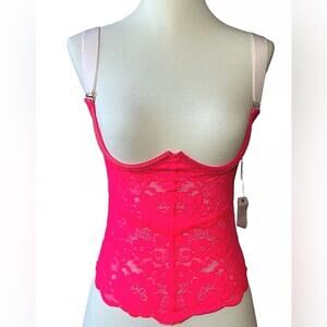 We are HAH free people bust a move bustier.